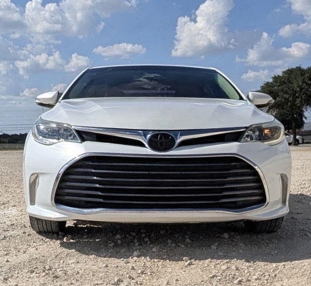 Toyota Avalon XLE 2016