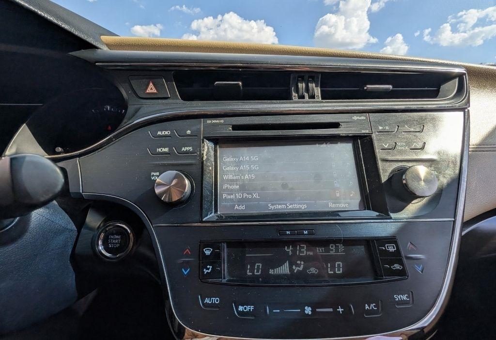 Toyota Avalon XLE 2016