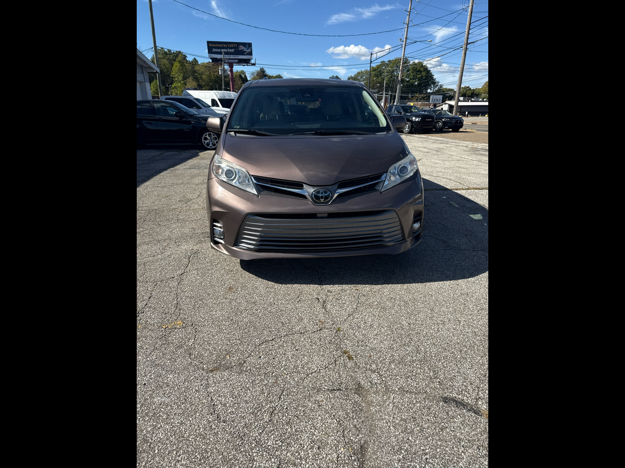 2019 Toyota Sienna XLE