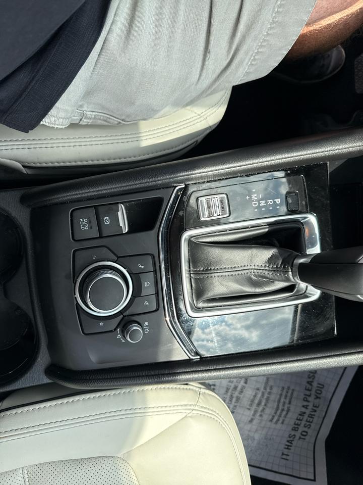 2025 Mazda CX-5 S Preferred package - Photo 12