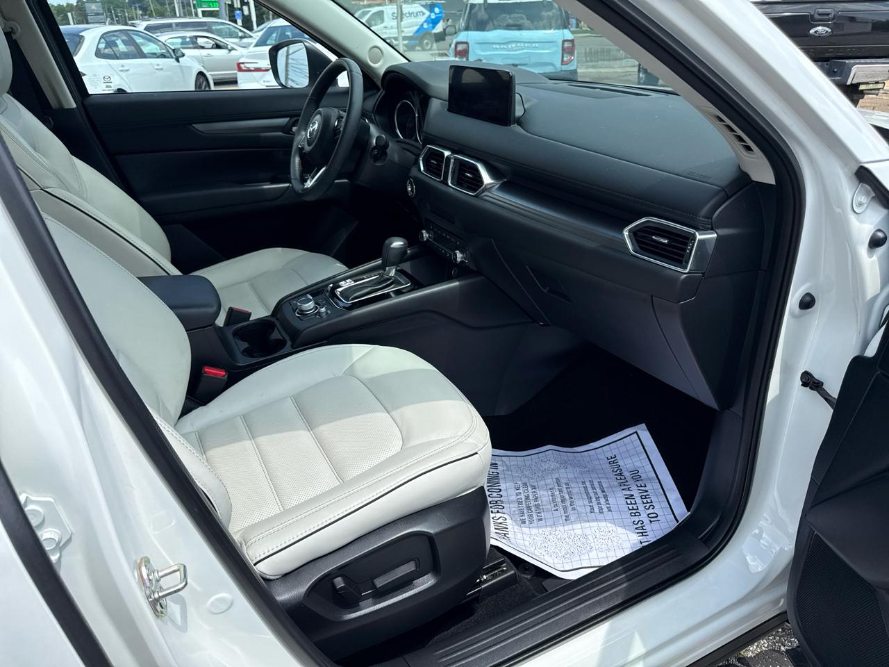 2025 Mazda CX-5 S Preferred package - Photo 18