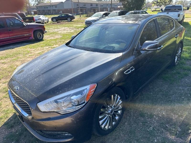 Kia K900 V8 2015