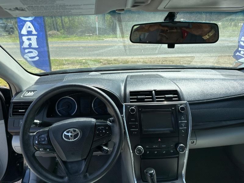 Toyota Camry SE 2017