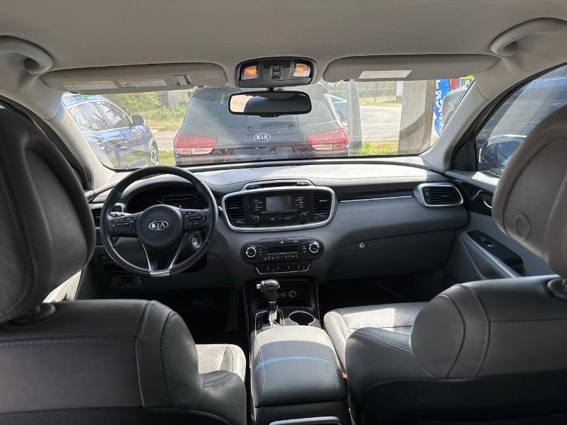 Kia Sorento EX V6 2WD 2016