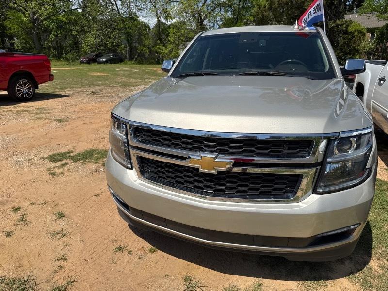 Chevrolet Suburban LT 4WD 2016