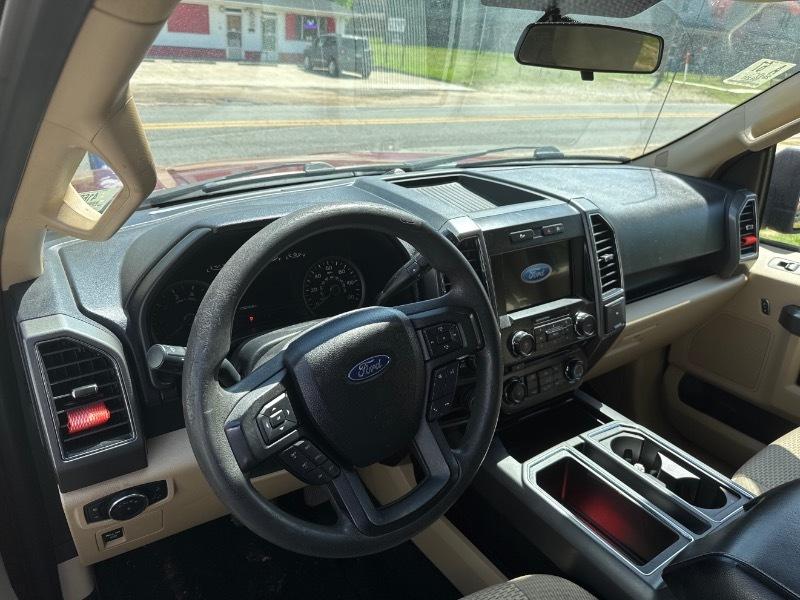 Ford F-150 Lariat SuperCrew 6.5-ft. Bed 4WD 2017