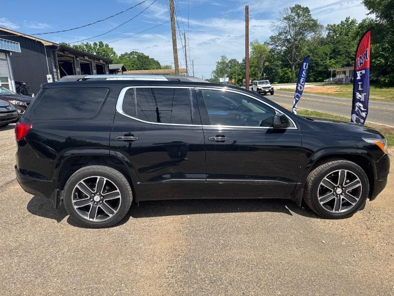 GMC Acadia Denali 2017