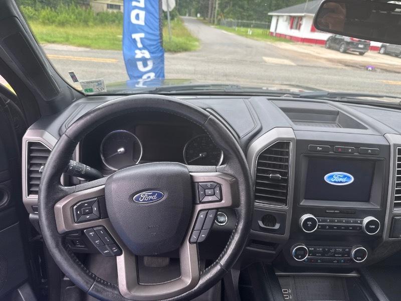 Ford Expedition XLT 2WD 2019