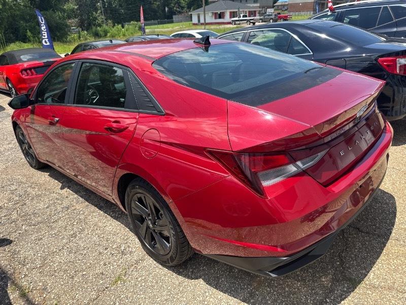 Hyundai Elantra SEL 2023
