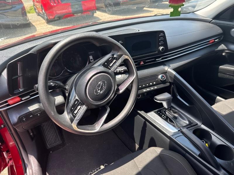 Hyundai Elantra SEL 2023