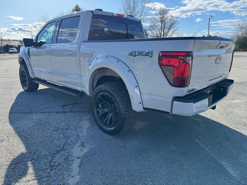 Ford F-150 XLT SuperCrew 4WD 2024
