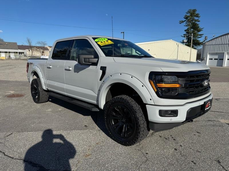 Ford F-150 XLT SuperCrew 4WD 2024