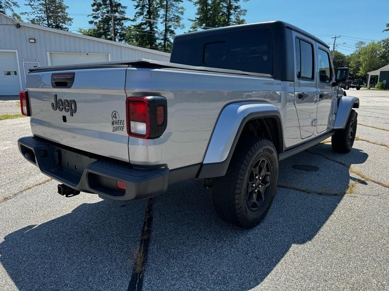Jeep Gladiator Sport 2021