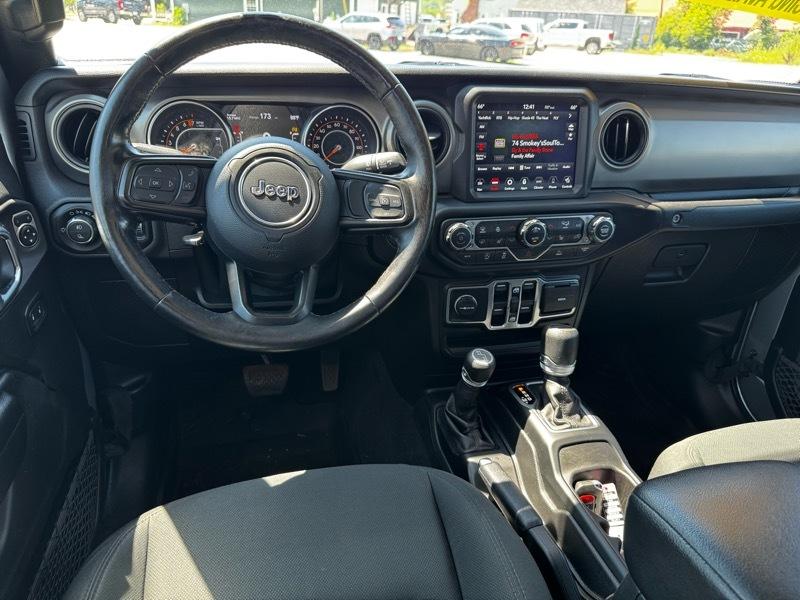 Jeep Gladiator Sport 2021