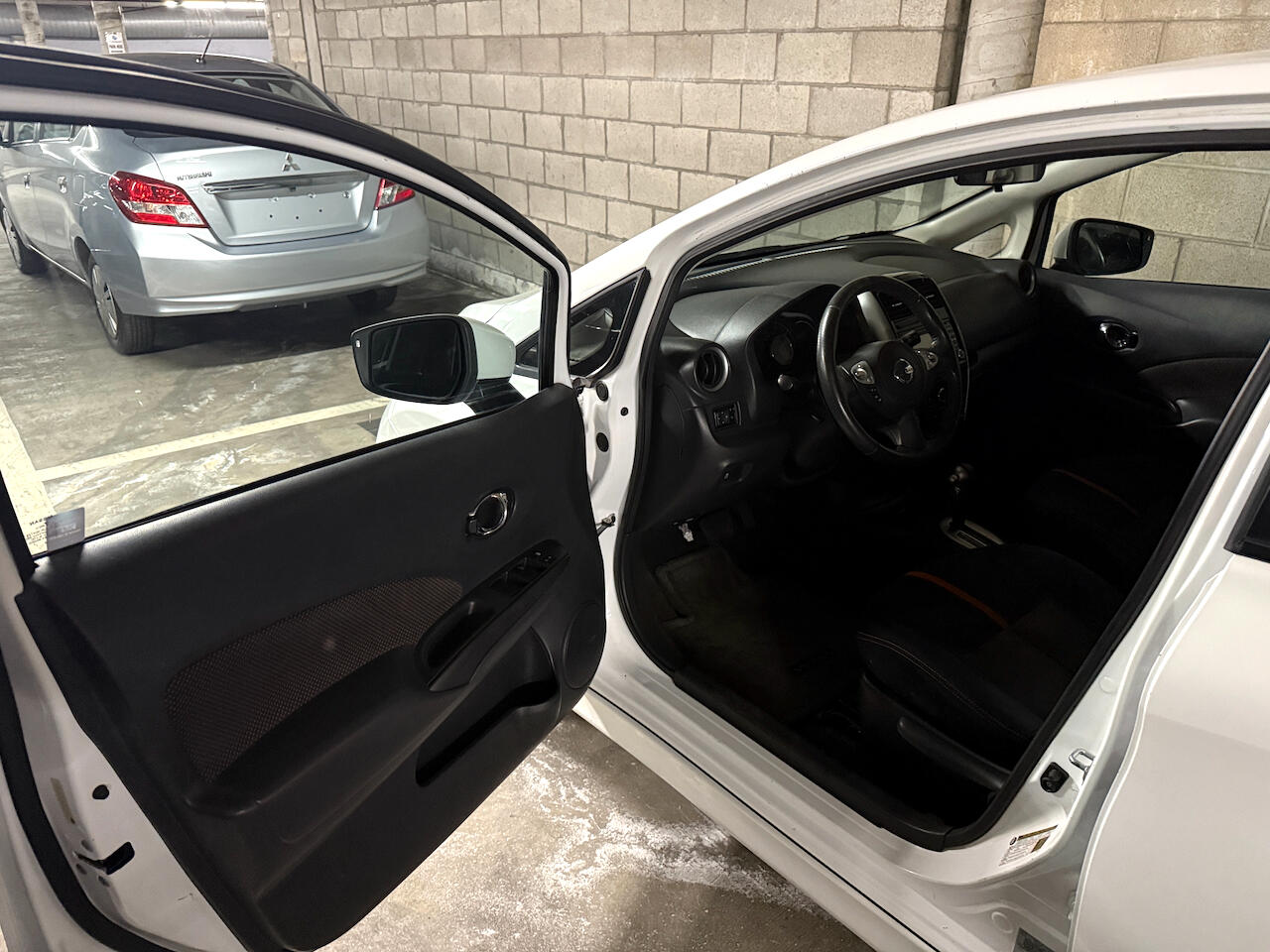 Nissan Versa Note SR 2015 Nissan Versa Note SR 2015