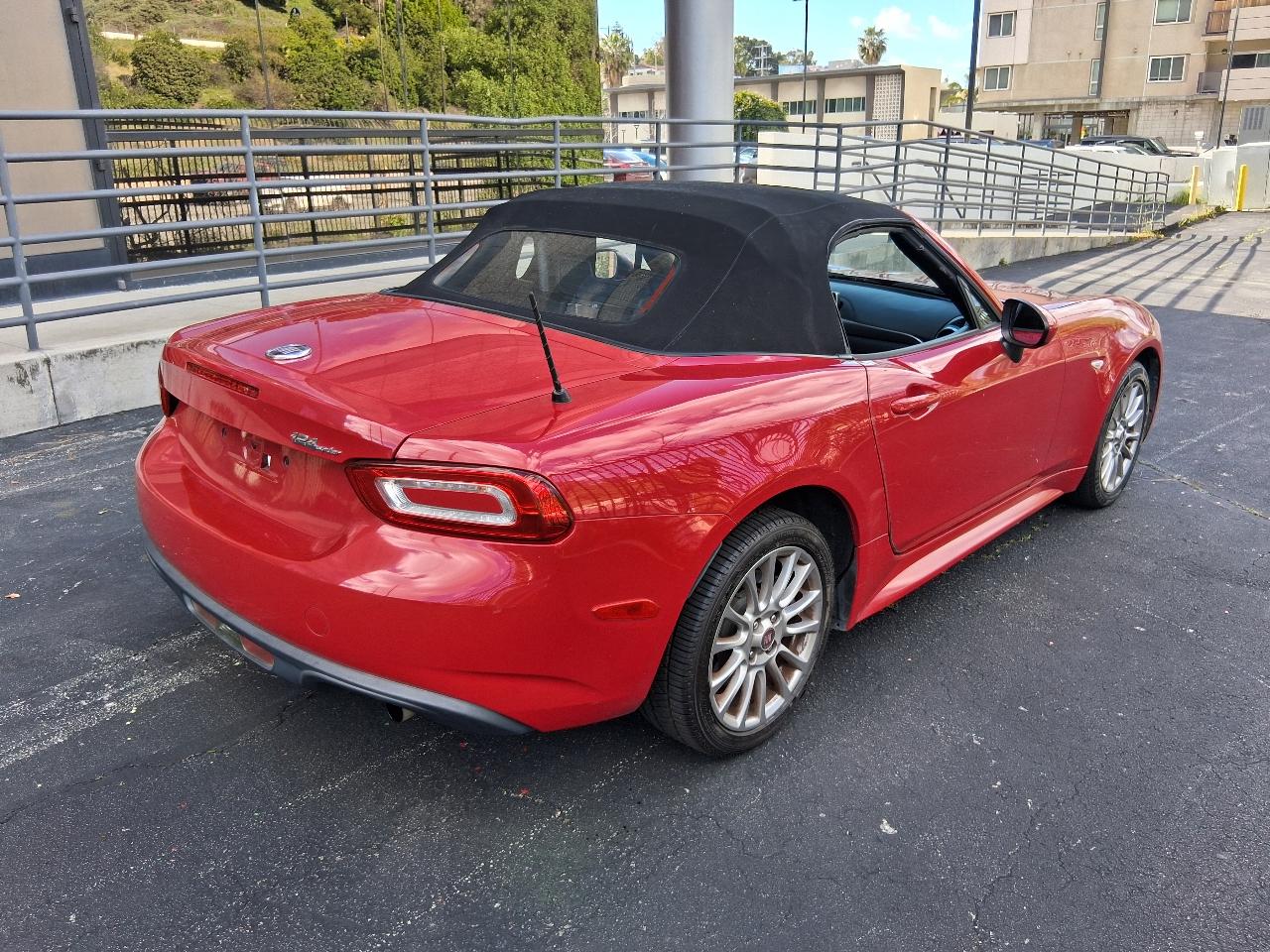 Fiat Spider 124 Lusso 2018
