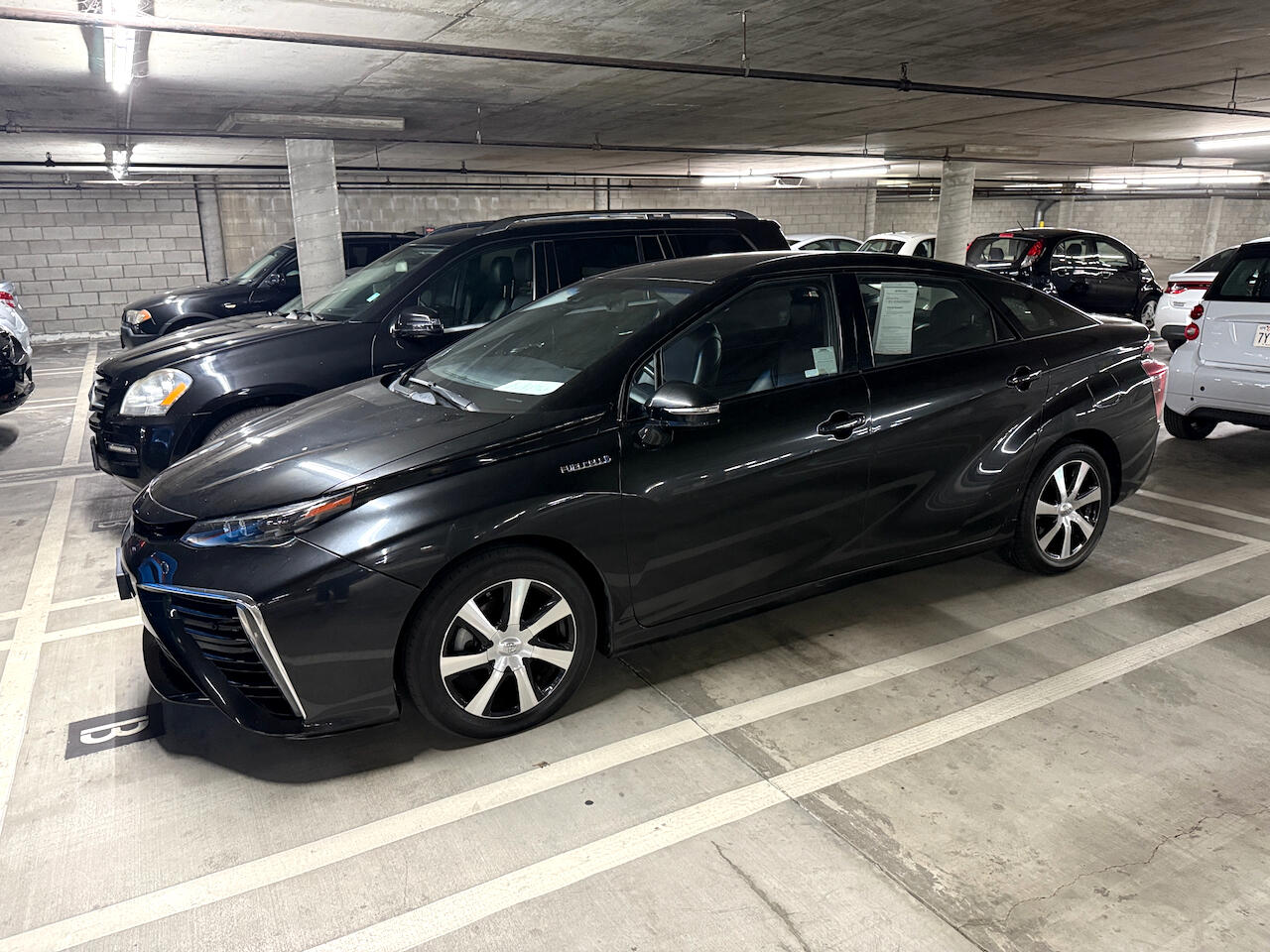 Toyota Mirai Sedan 2019 Toyota Mirai Sedan 2019