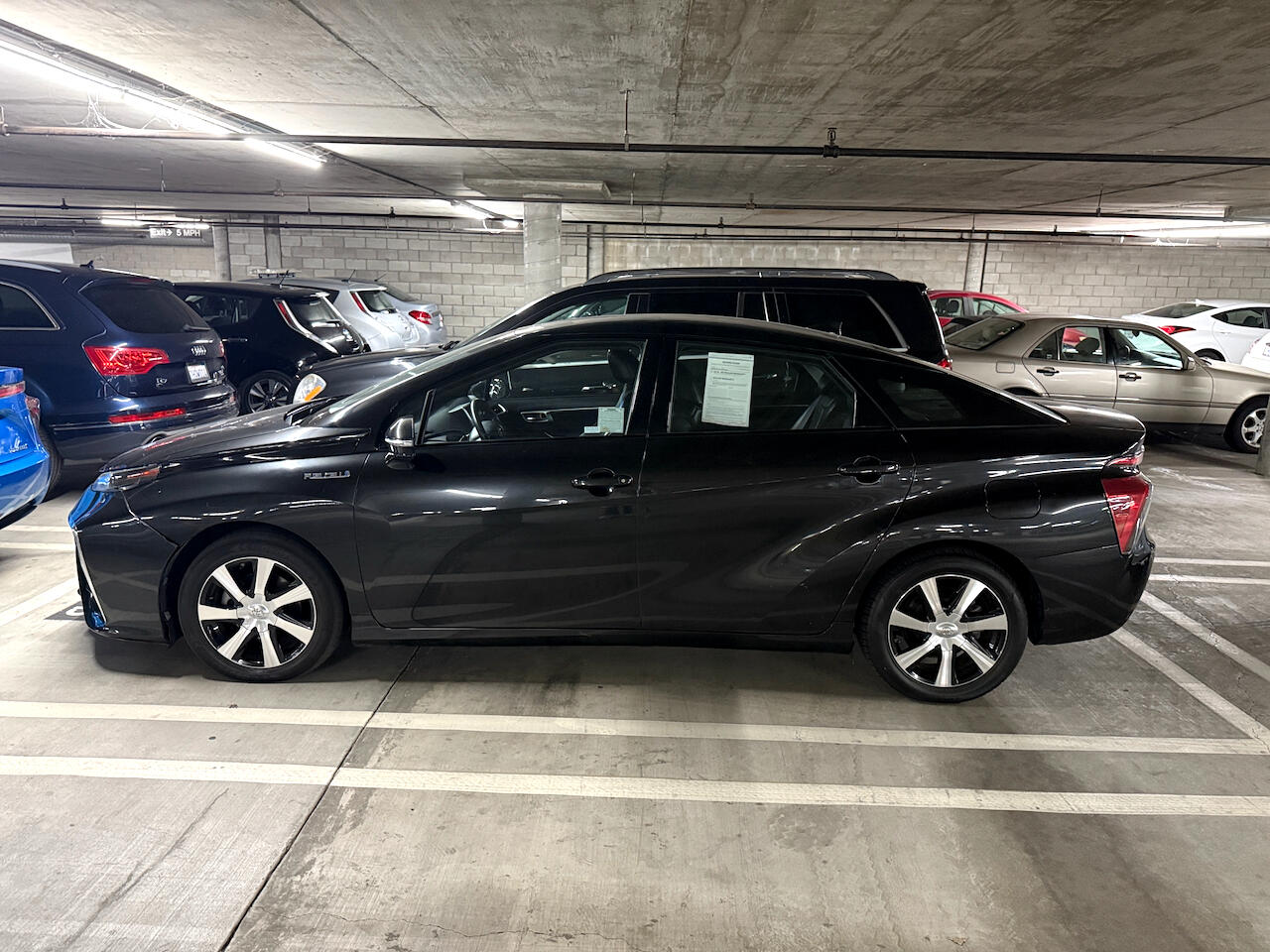 Toyota Mirai Sedan 2019 Toyota Mirai Sedan 2019