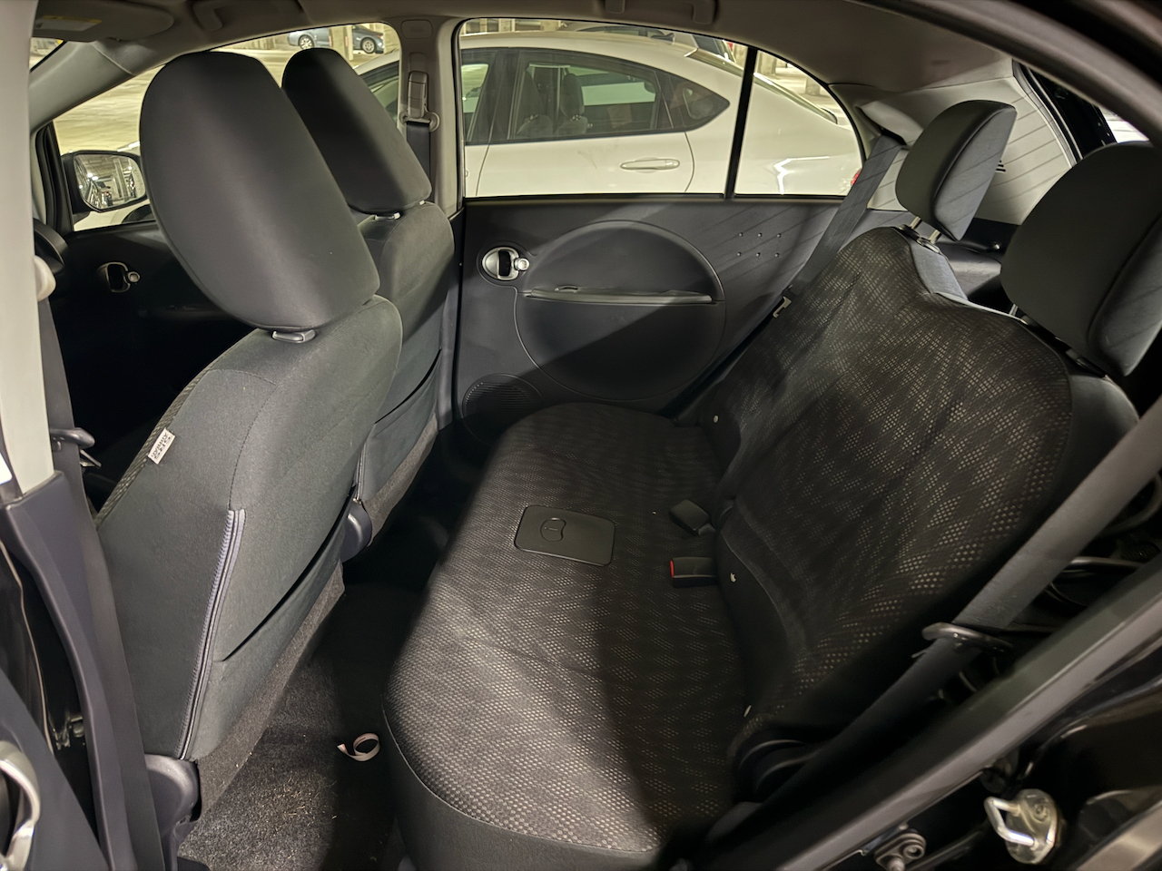 Mitsubishi I-MiEV ES 2016 Mitsubishi I-MiEV ES 2016