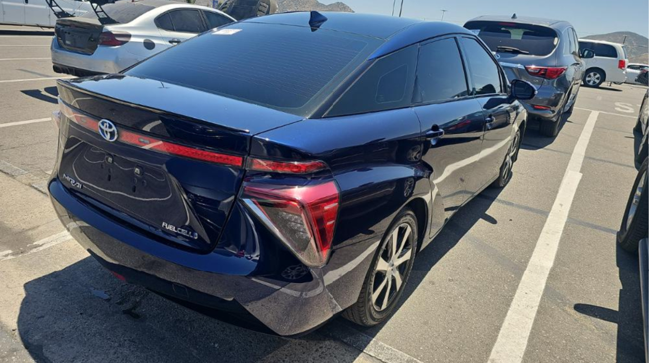 Toyota Mirai Sedan 2020 Toyota Mirai Sedan 2020