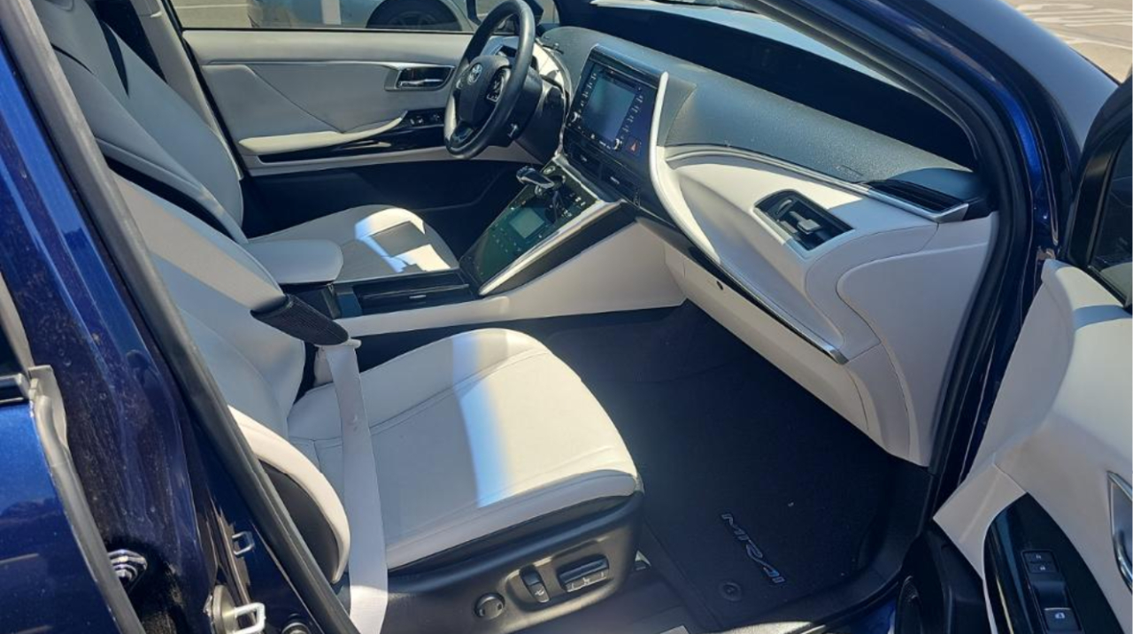 Toyota Mirai Sedan 2020 Toyota Mirai Sedan 2020