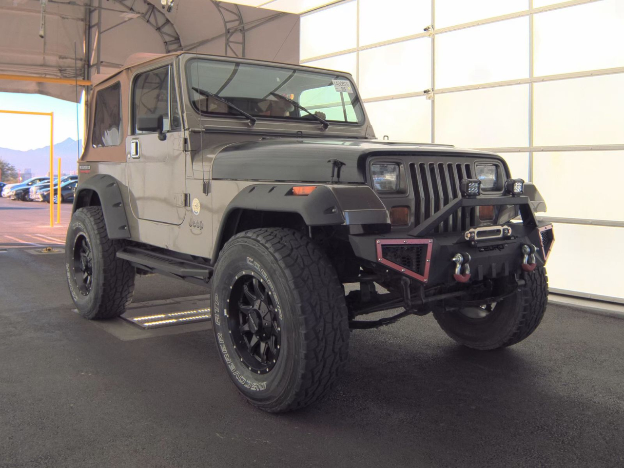 1990 Jeep Wrangler Sahara Soft Top