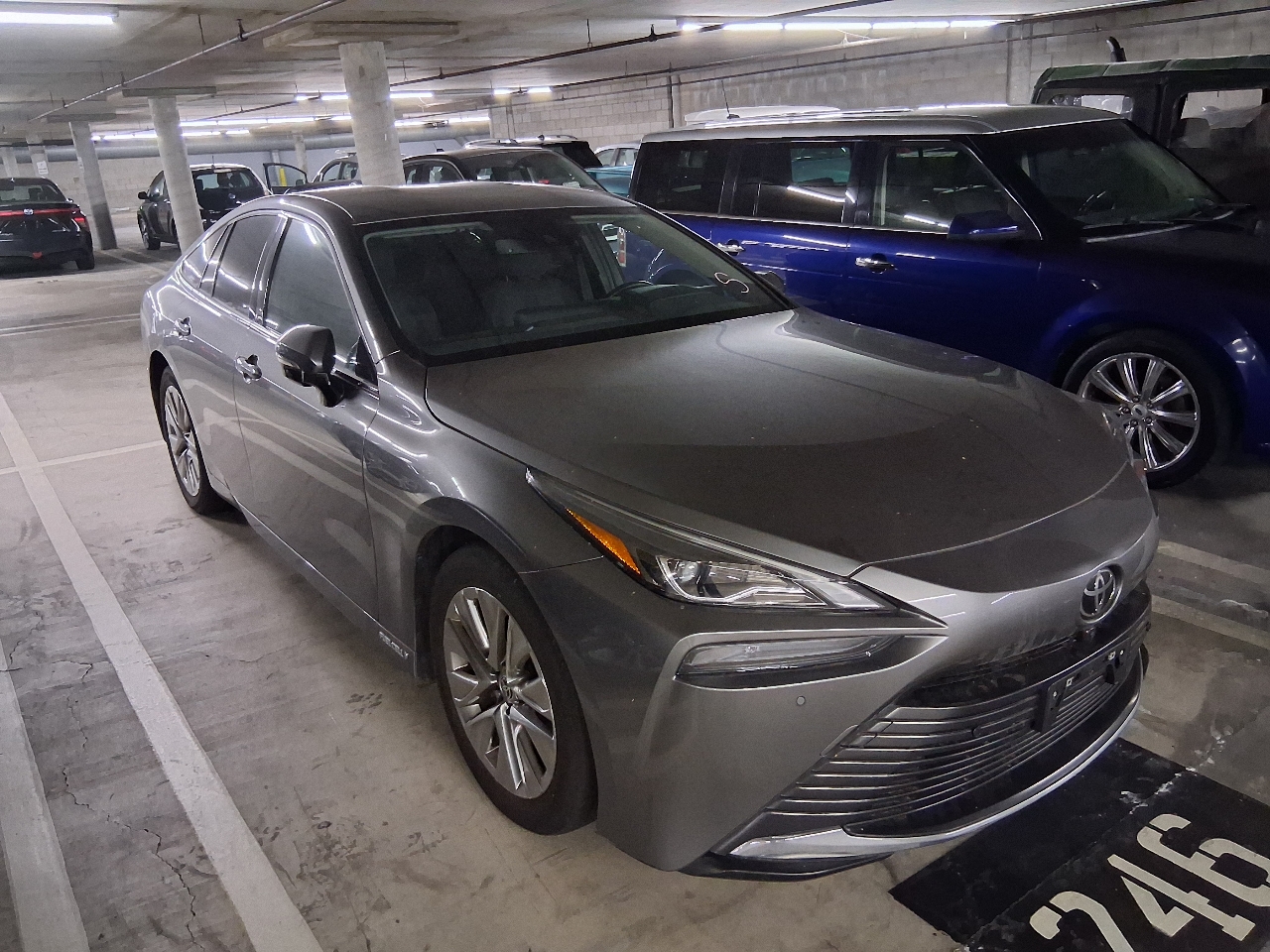 2023 Toyota Mirai XLE's photo