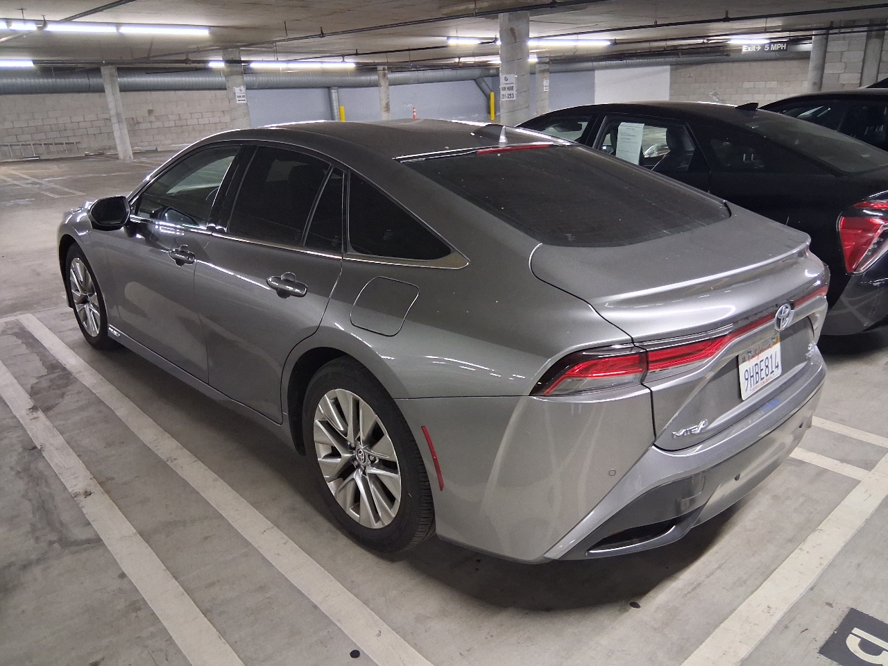 Toyota Mirai XLE 2023