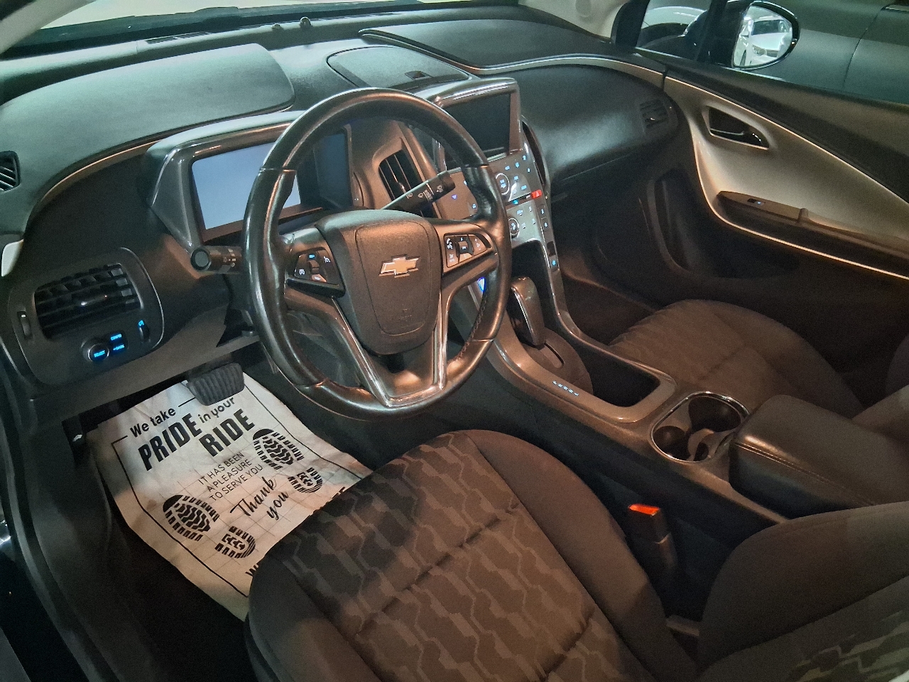 Chevrolet Volt Standard w/ Navigation 2015