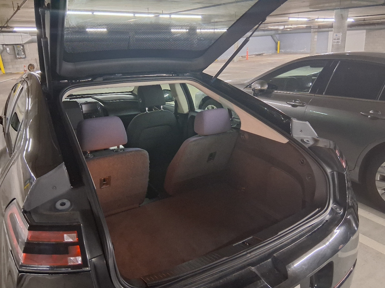 Chevrolet Volt Standard w/ Navigation 2015