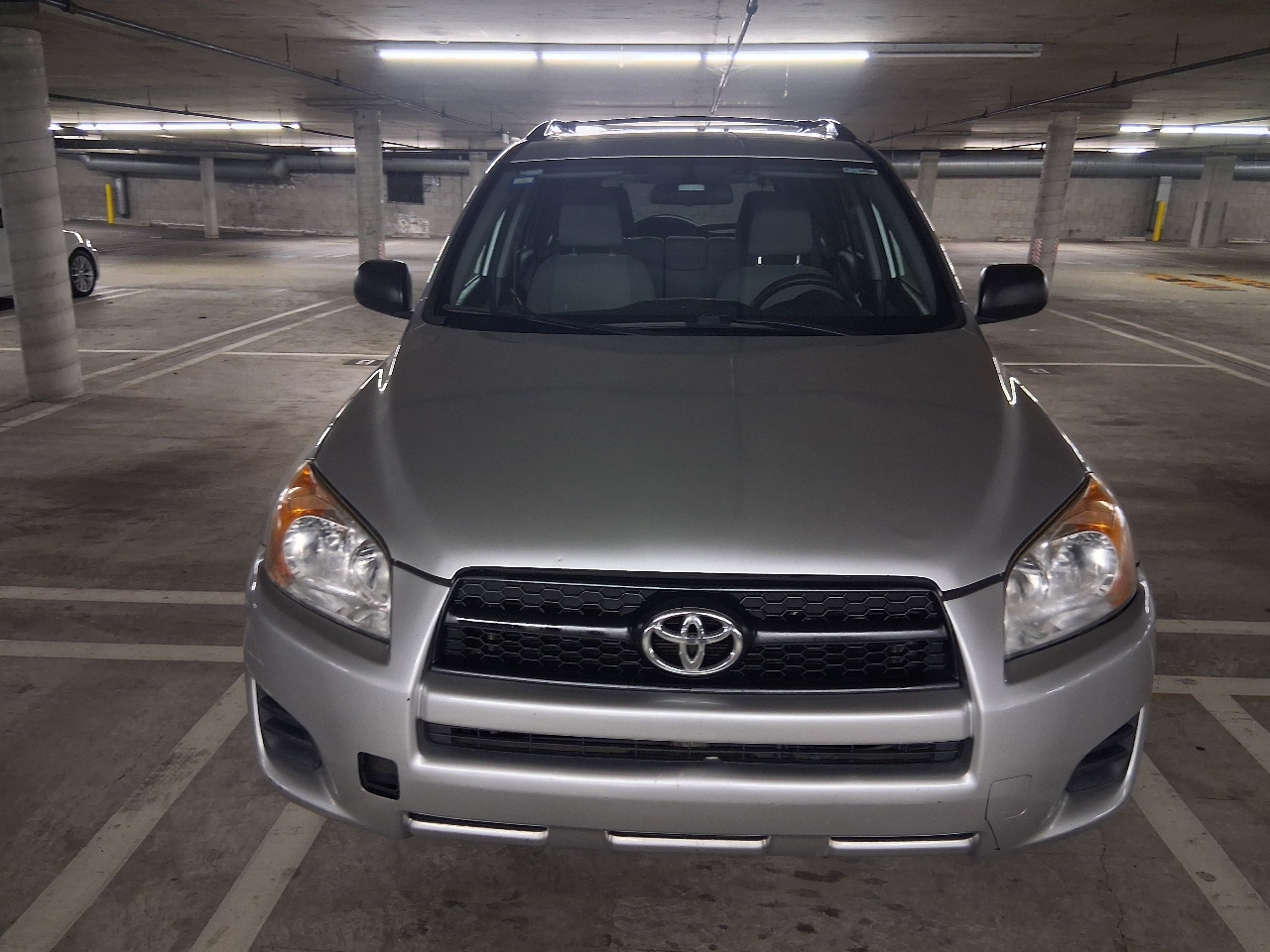 Toyota RAV4  2011