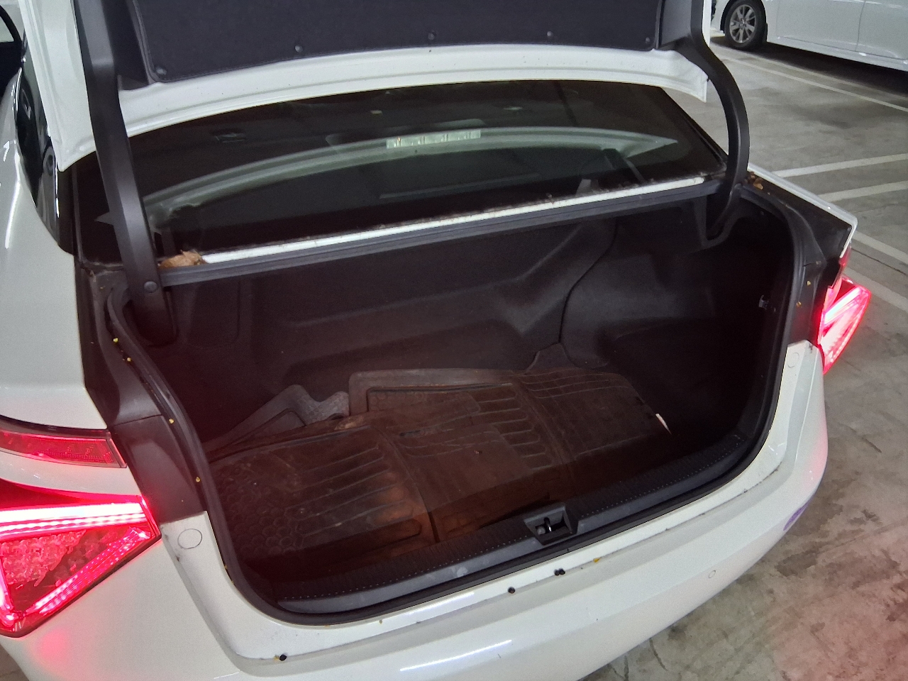 Toyota Mirai Sedan 2019