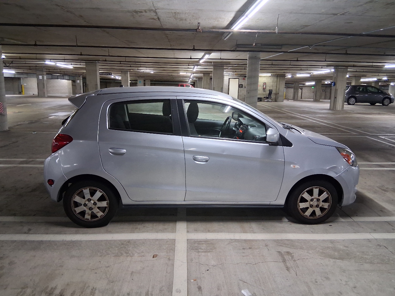 Mitsubishi Mirage DE 2015