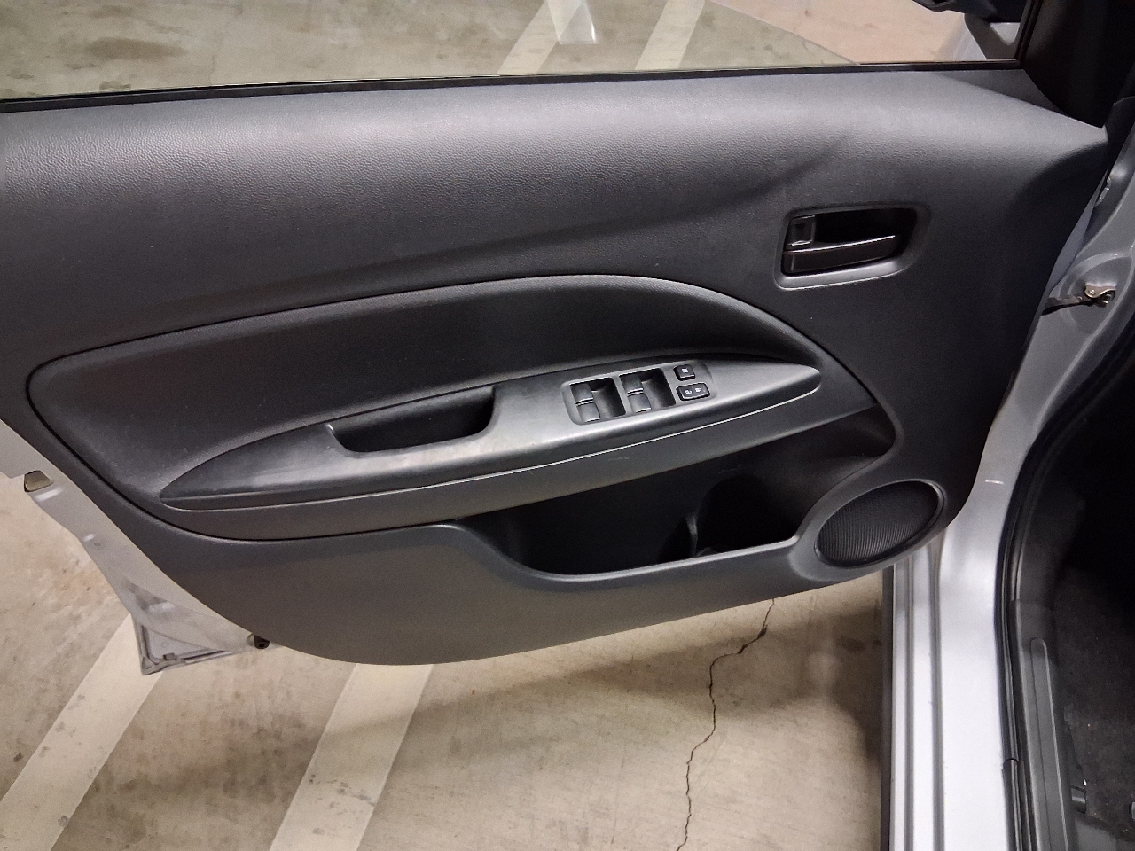 Mitsubishi Mirage DE 2015