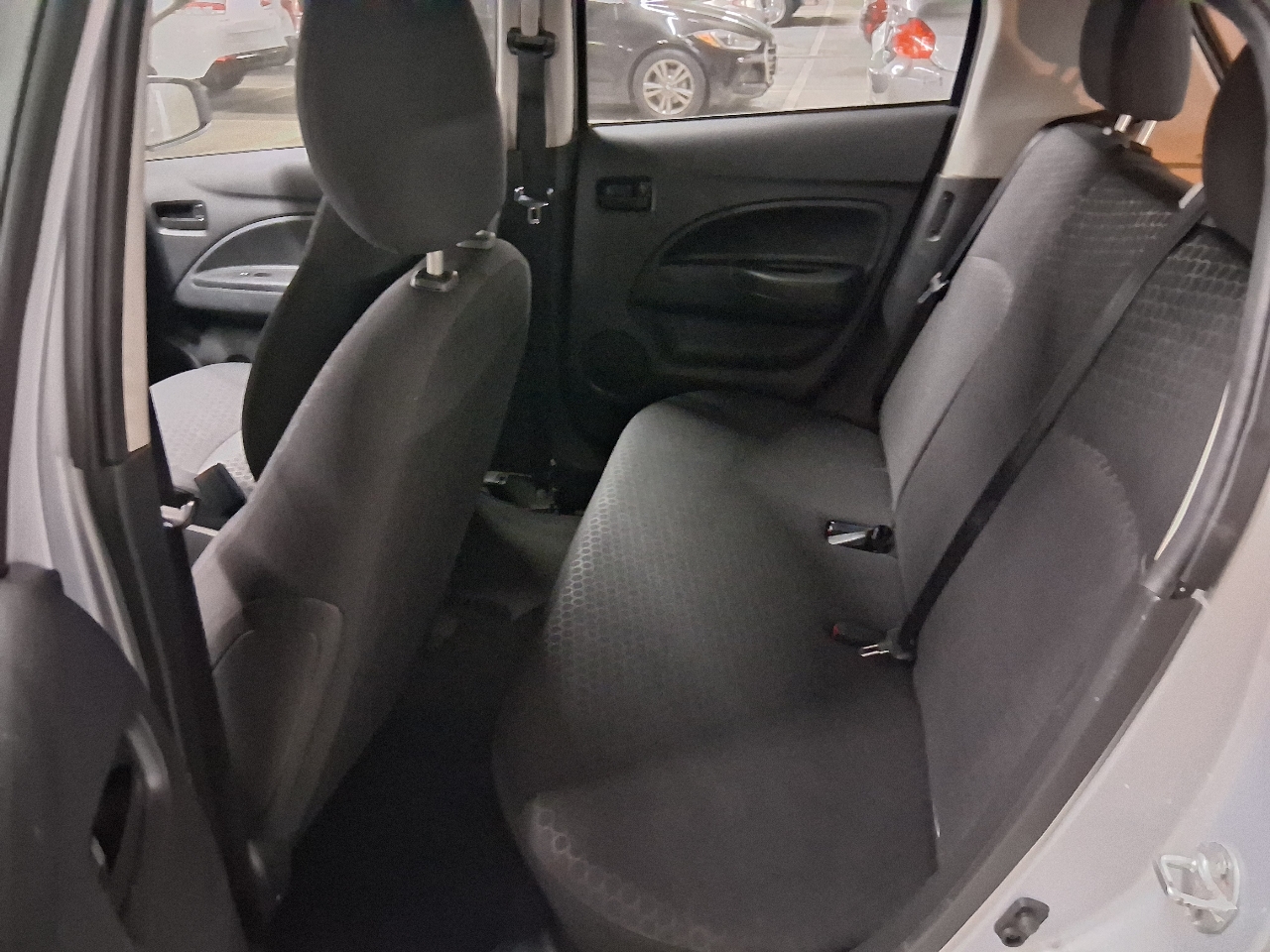 Mitsubishi Mirage DE 2015