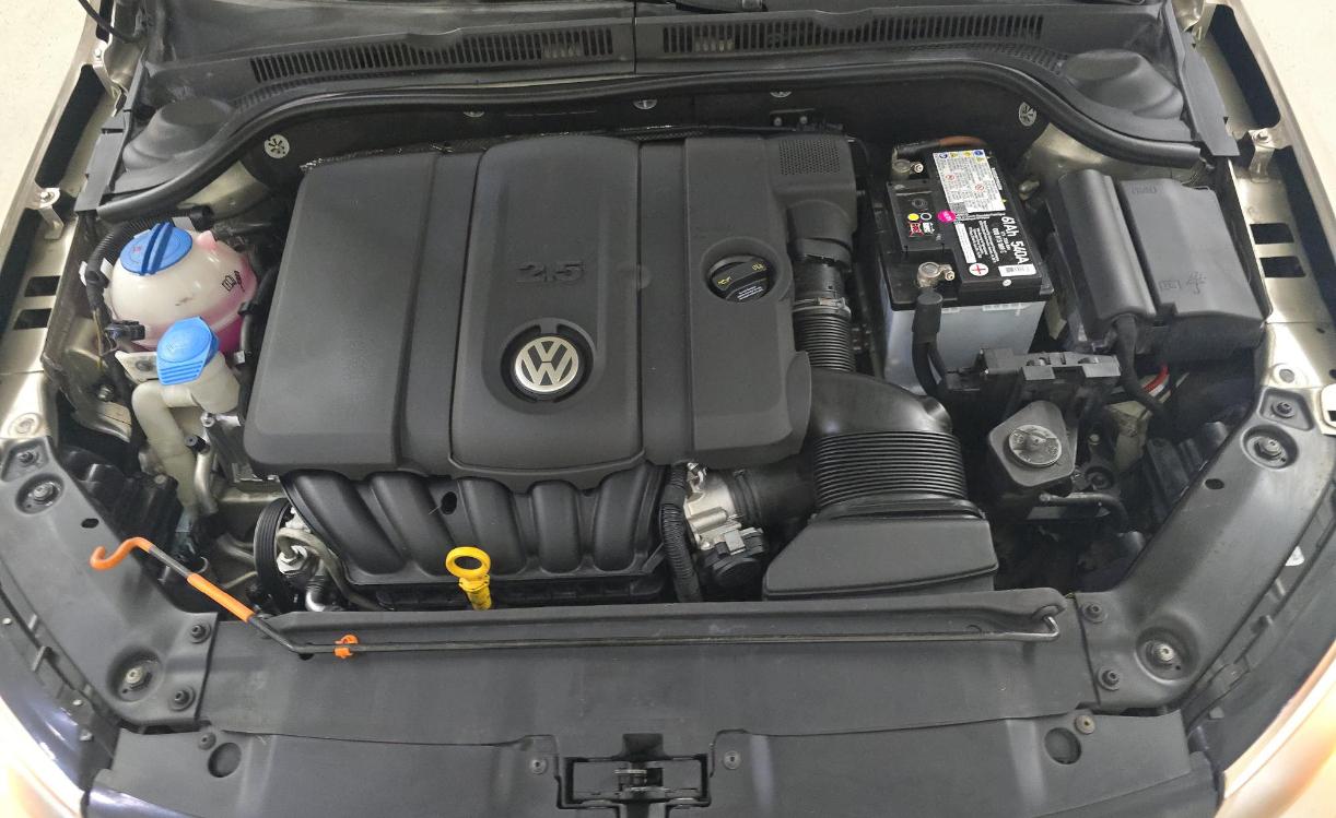 Volkswagen Jetta SE 2013