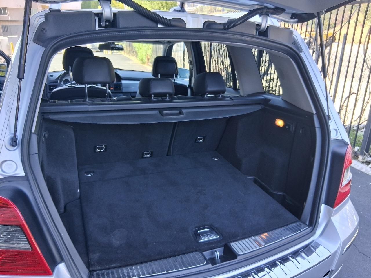 Mercedes-Benz GLK-Class GLK350 4MATIC 2010