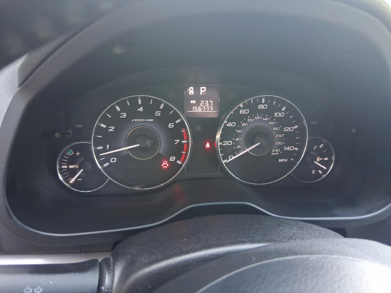 Subaru Outback 2.5i Premium 2011