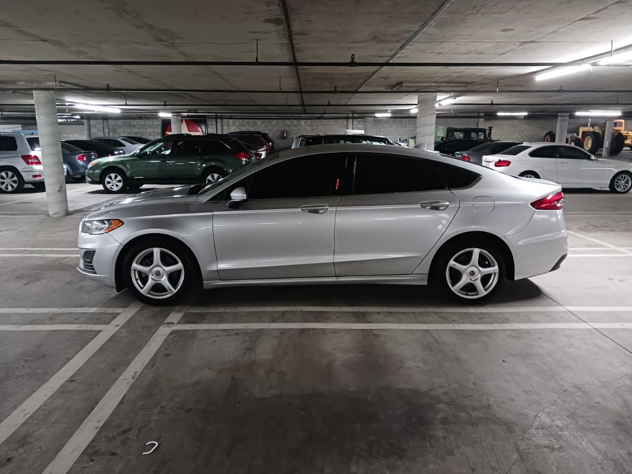 Ford Fusion Hybrid SE 2019