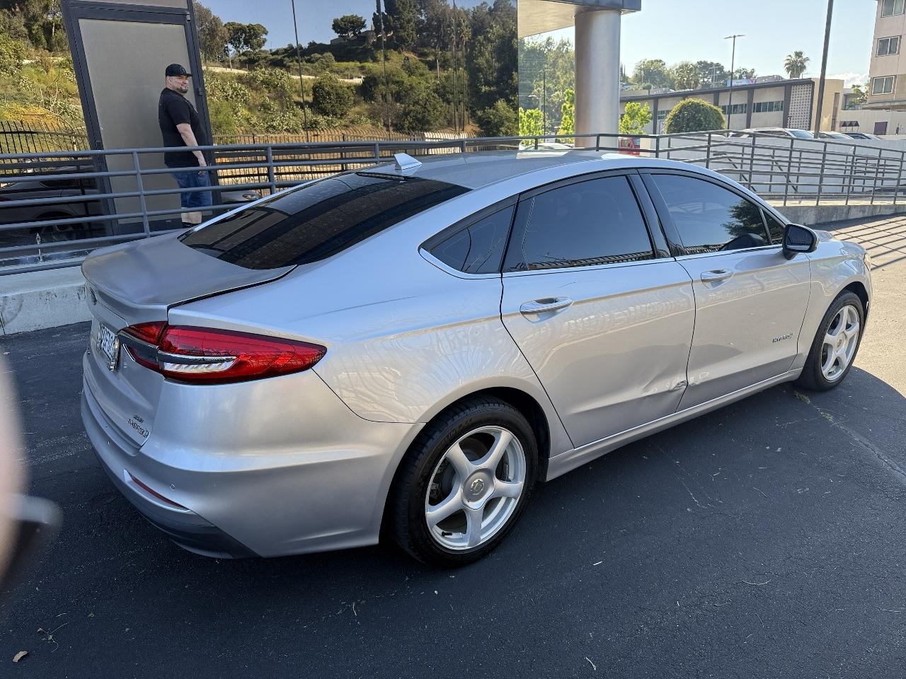 Ford Fusion Hybrid SE 2019