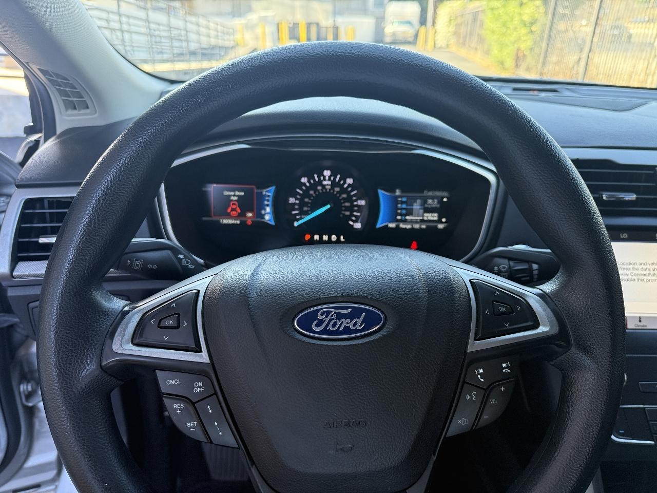 Ford Fusion Hybrid SE 2019