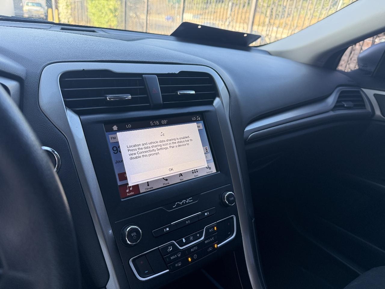 Ford Fusion Hybrid SE 2019