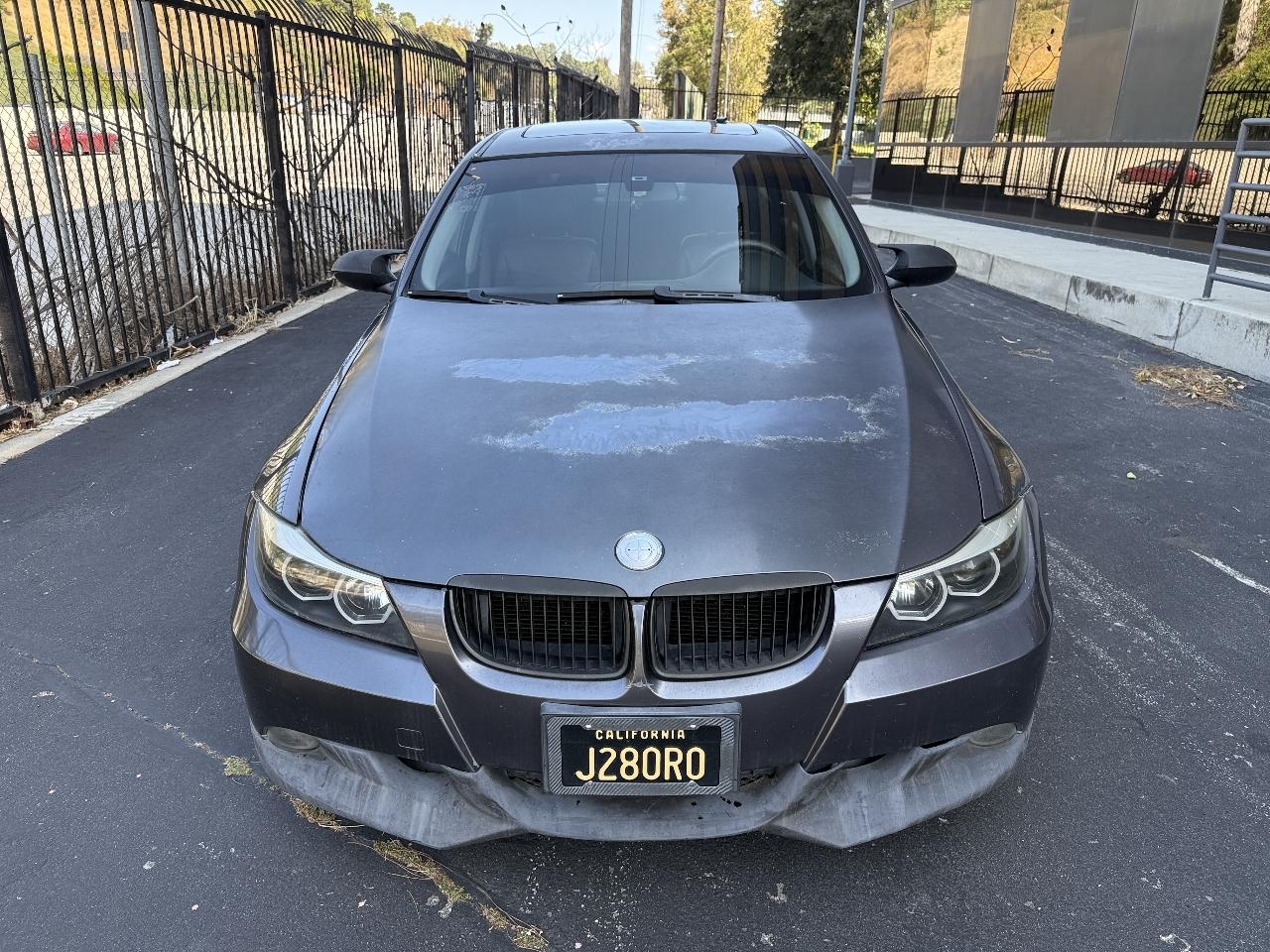 BMW 3-Series 330i Sedan 2006