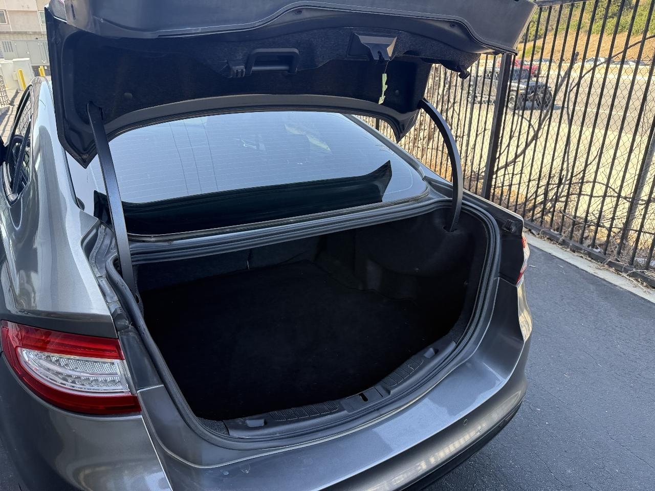 Ford Fusion Titanium 2014