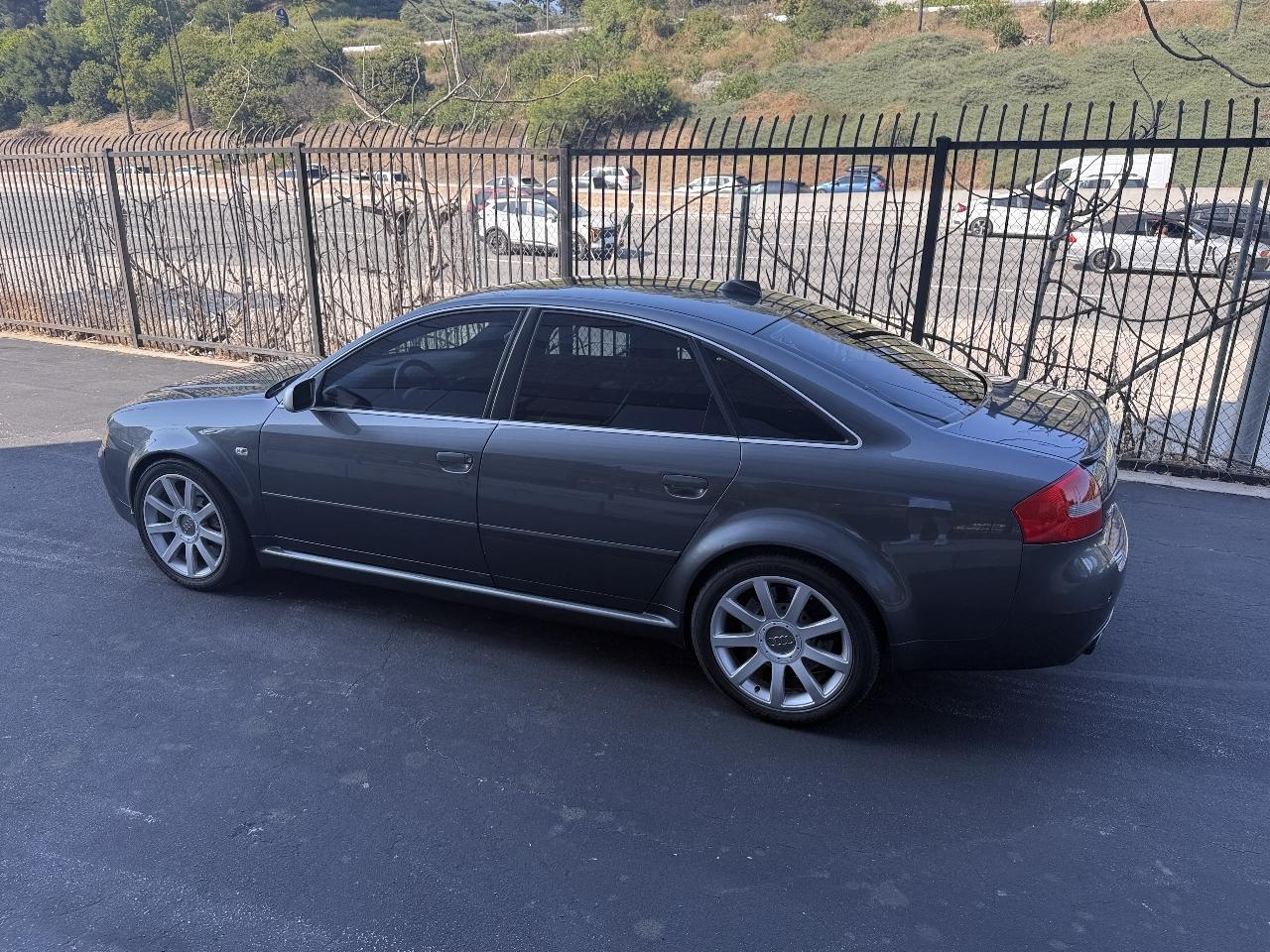 Audi RS6 Sedan 2003