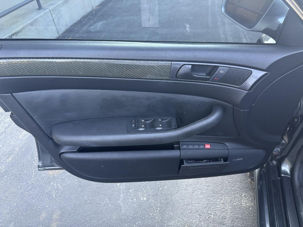 Audi RS6 Sedan 2003