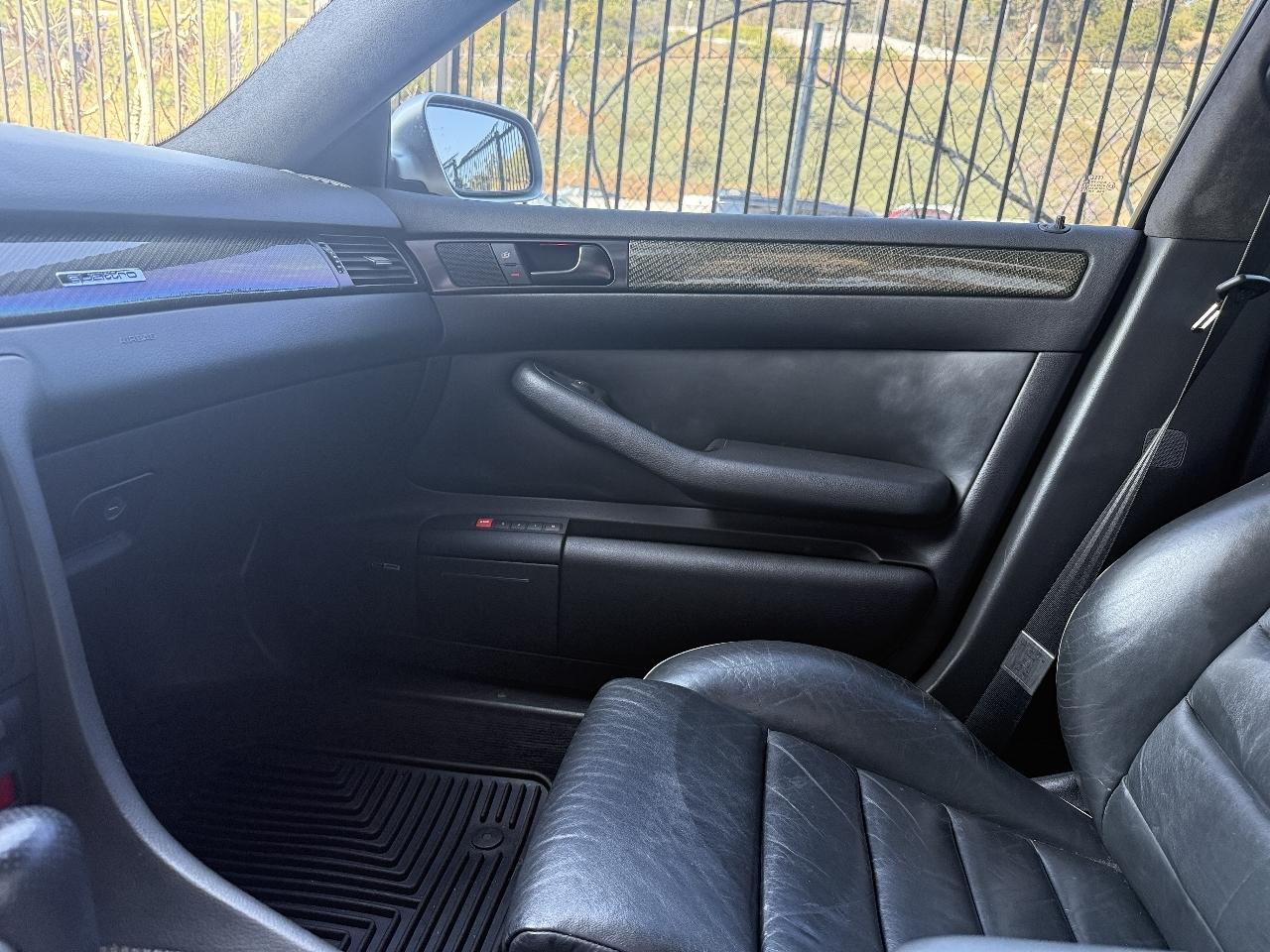 Audi RS6 Sedan 2003