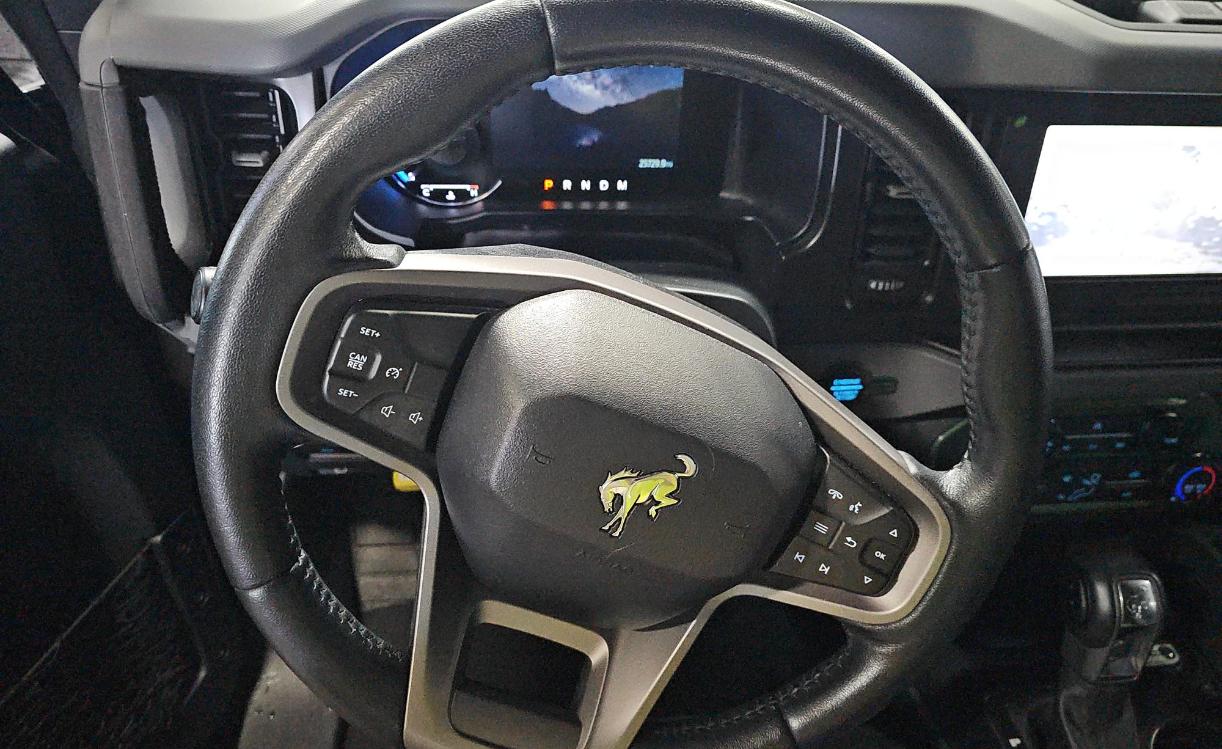Ford Bronco Base 4-Door w/Advanced 2022