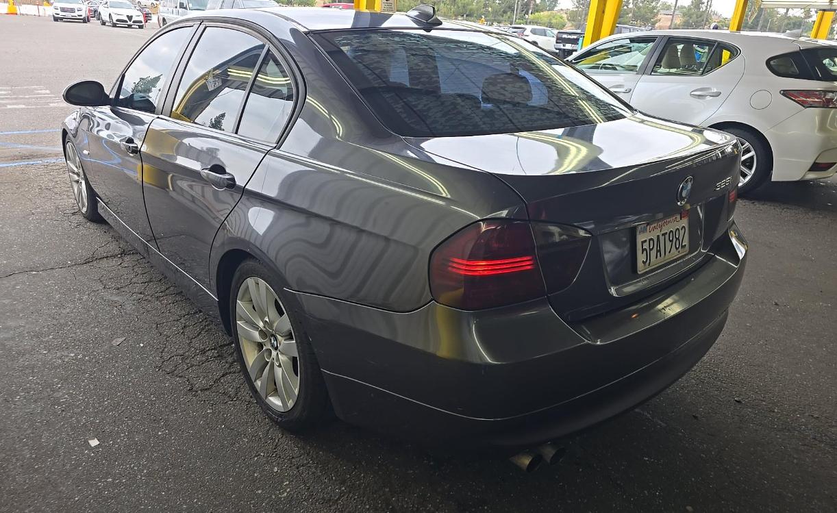 BMW 3-Series 325i Sedan 2006