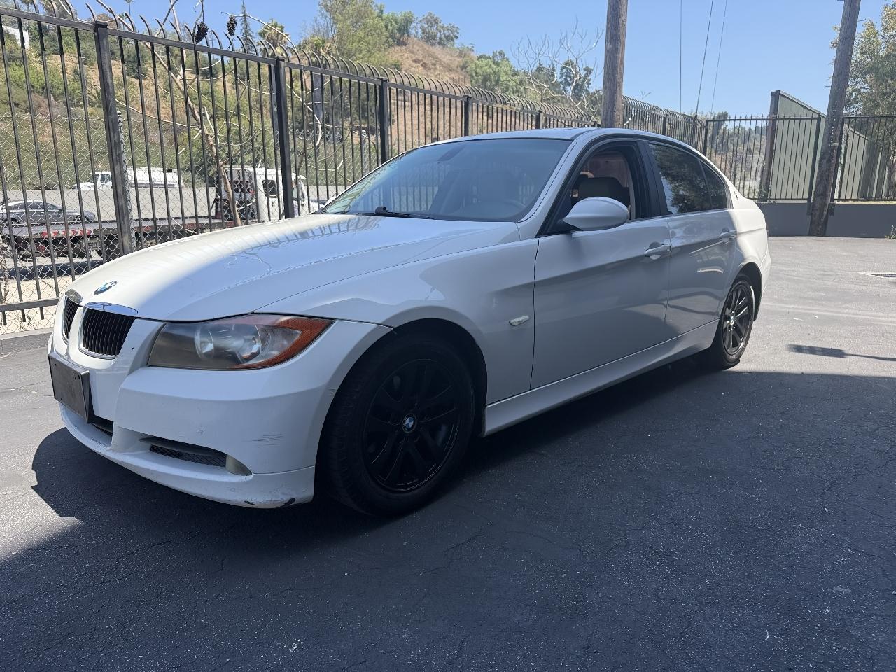 BMW 3-Series 325i Sedan 2006